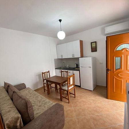 Apartamento Dangolli House Vlorë Exterior foto